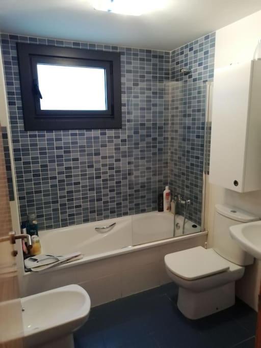 ויגו Habitacion En Piso Compartido Cerca De Playa De Samil מראה חיצוני תמונה